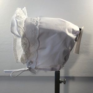 White eyelet infant hat bonnet new in package